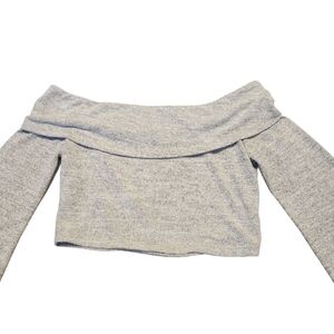 Chic Off-the-Shoulder Gray Cropped Sweater